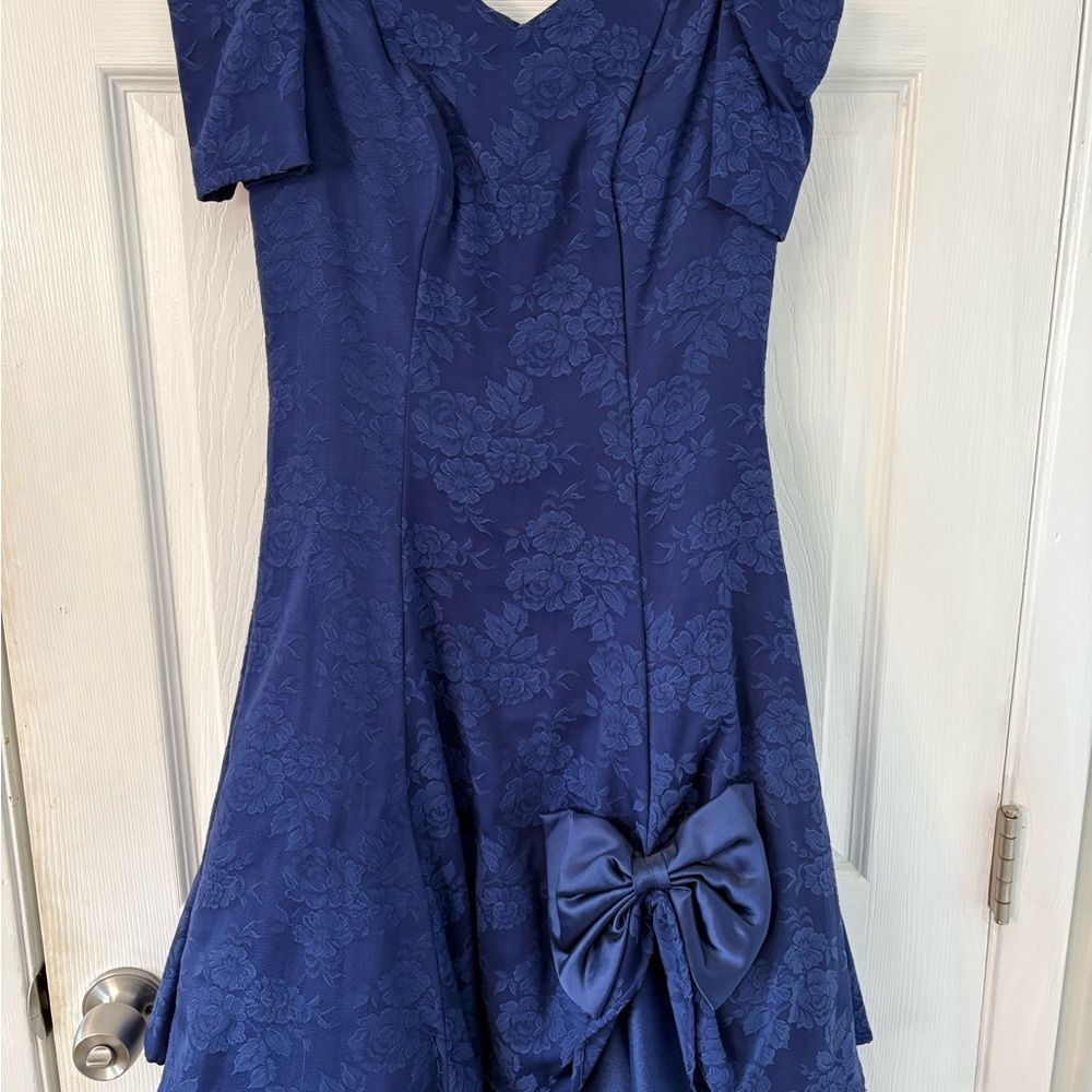 Y2k vintage Notorious Blue Floral Jacquard Cocktail Dress Size 5 Bow - Picture 4 of 12